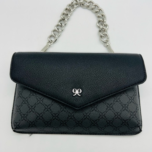 Womens black & gray small handbag with silver chain NWOT - Picture 1 of 10